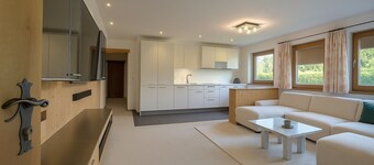 Luxurious 120sqm vacation apartment with panoramic views - pet-friendly