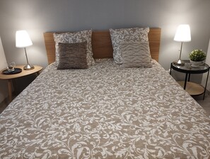 1 bedroom, iron/ironing board, bed sheets