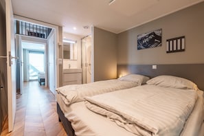 2 bedrooms, free WiFi, bed sheets
