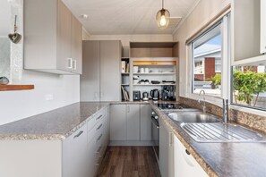 Fridge, microwave, dishwasher, coffee/tea maker