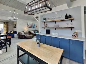 House (3 Bedrooms) | Property amenity