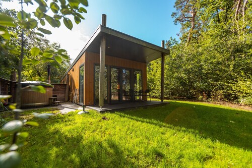 Vakantiepark De Wiltzangh - Bosrand Wellness Cabin