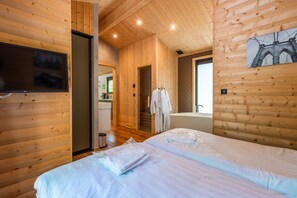 1 bedroom, free WiFi, bed sheets - Vakantiepark De Wiltzangh - Wellness Lodge Wood XL (Ruinen)