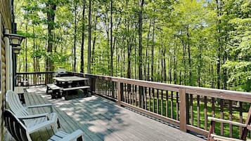 Casa (3 Bedrooms) | Servicio de la propiedad