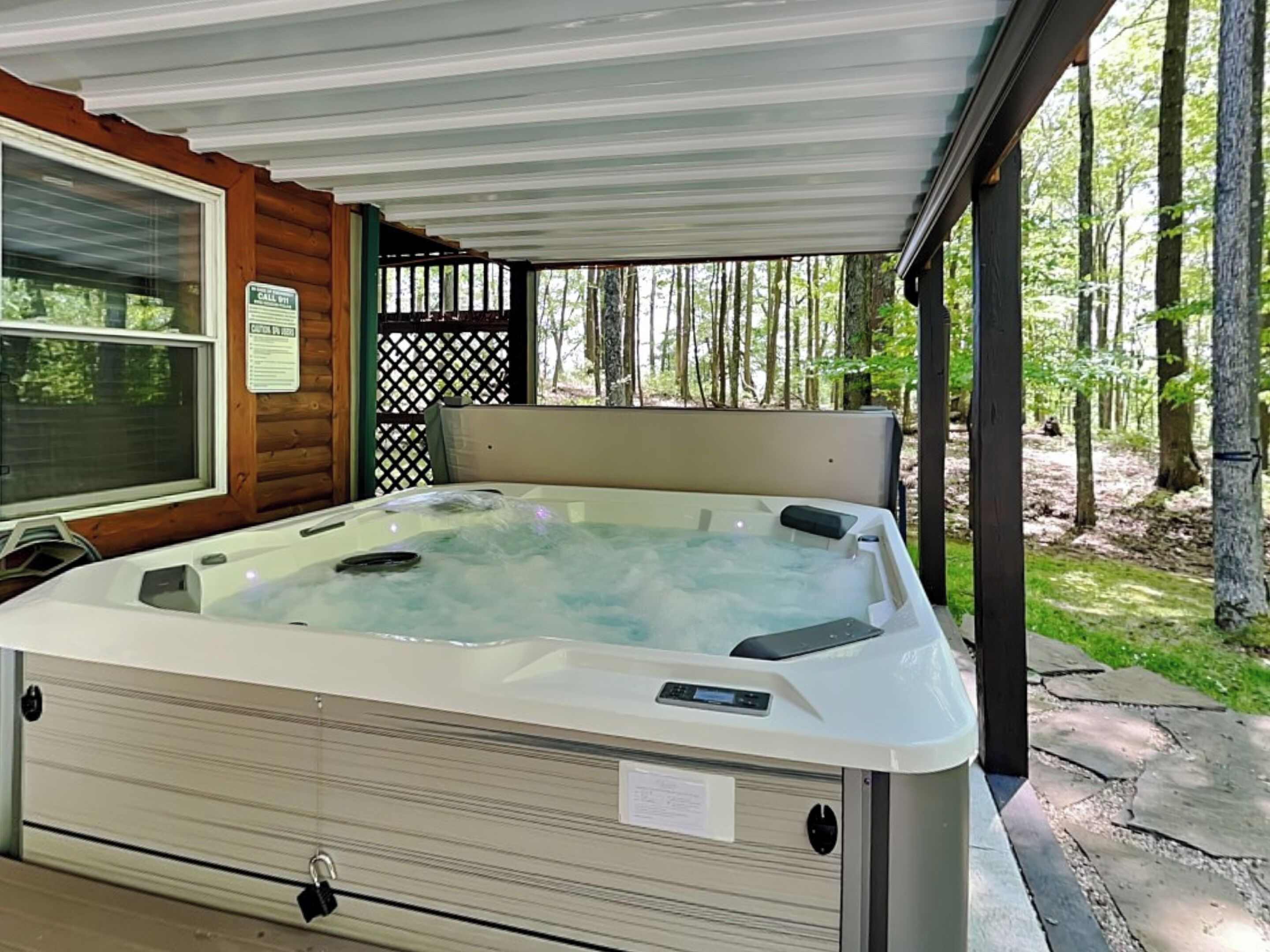 House (3 Bedrooms) | Property amenity