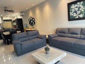 Smart TV - Heliko, 2 blocks from the beach! (Playa del Carmen)