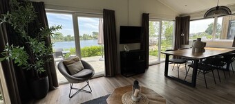 Vakantiepark Aan de Maas - Vakantiehuis 6L Waterfr