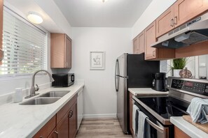 Microwave, oven, stovetop, dishwasher -  Superb Scottsdale area near Old Town with WiFi, AC, Community Pool. (Scottsdale)