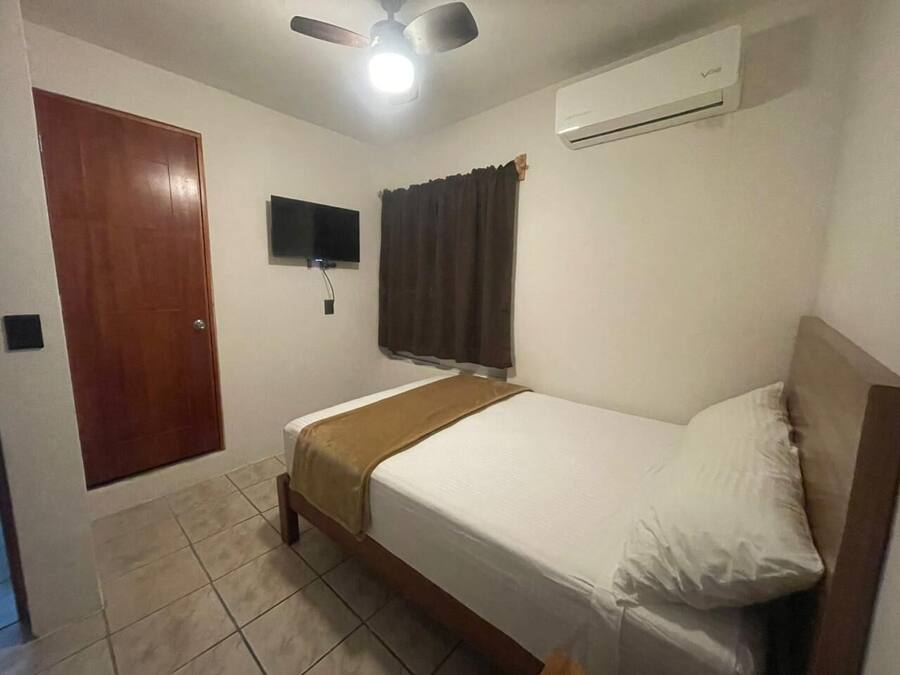 Ropa de cama de alta calidad, cubrecamas y colchones con pillow-top