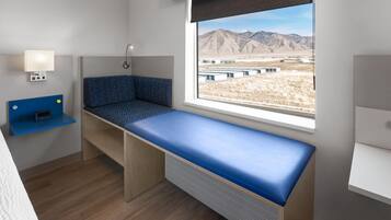 Zimmer, 1 King-Bett, Nichtraucher | Verdunkelungsvorhänge, Bügeleisen/Bügelbrett, Babybetten