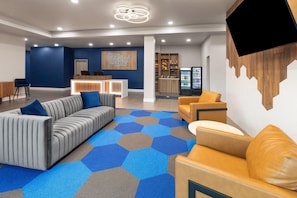 Lobby - Microtel Inn & Suites By Wyndham Tooele (Tooele)