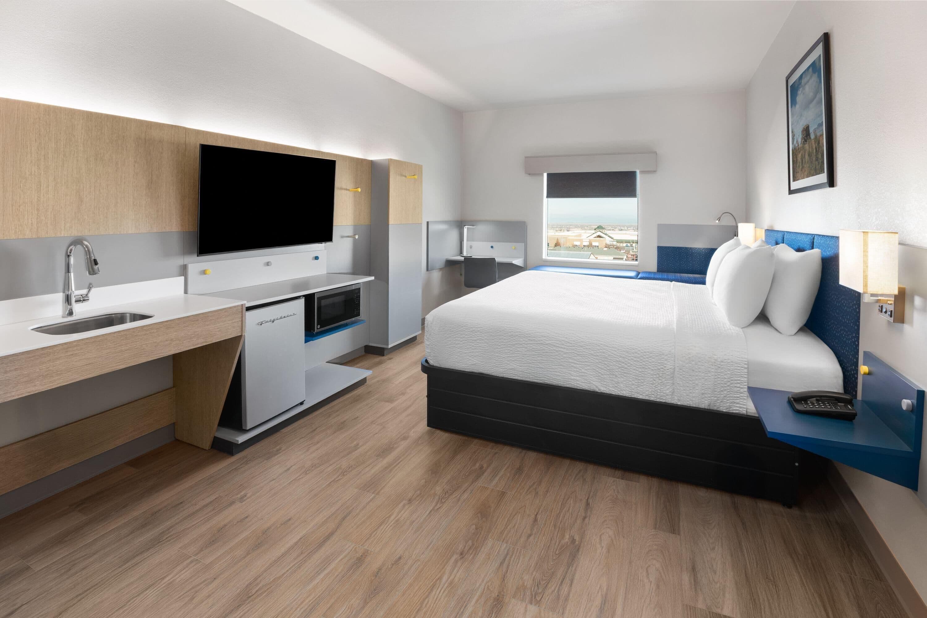 手提電腦工作空間、遮光窗簾/窗簾、熨斗/熨衫板、摺床/加床 (收費)