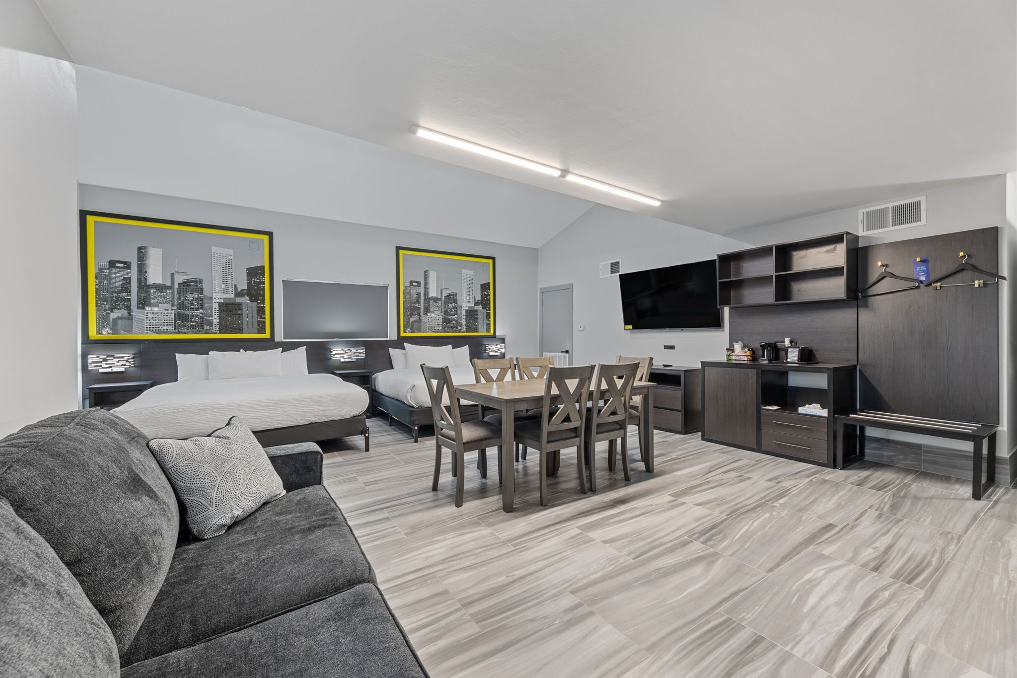 Family Suite, Multiple Beds, Non Smoking