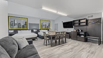 Family Suite, Multiple Beds, Non Smoking