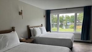 1 室のベッドルーム、旅行用ベビーベッド、WiFi (無料)、ベッドシーツ