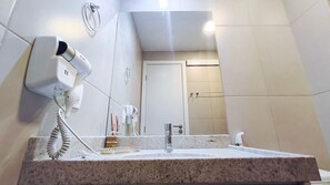 Studio | Bathroom - Maré Alta Beach Hall-Praia de Tamandaré (Tamandaré)