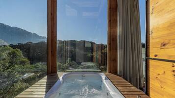 Basic Chalet | Interior