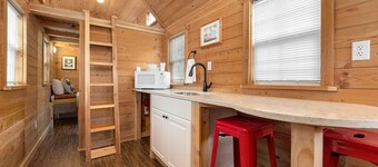 Tiny Home 8- Mount Ethel