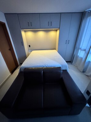 1 bedroom, iron/ironing board, free WiFi, bed sheets - Studio with comfort and quality in the heart of Manaus (Manaus)