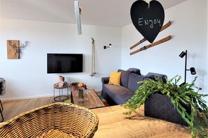 Apartment | Living room