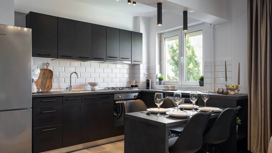 Artful & Light-Filled 2BR on Calea Victoriei - Prime Central Spot