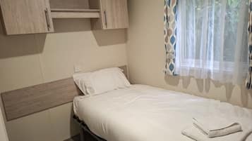 2 bedrooms, Internet, bed sheets