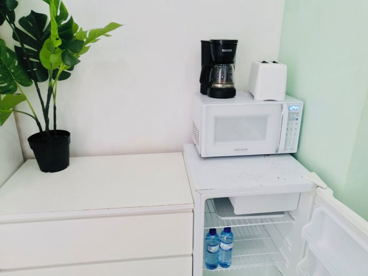 Photo - DUCASSI SUITE Sol Karibe SUITES STUDIOS TROPICANA Rooftop POOL WiFi Beach & SPA