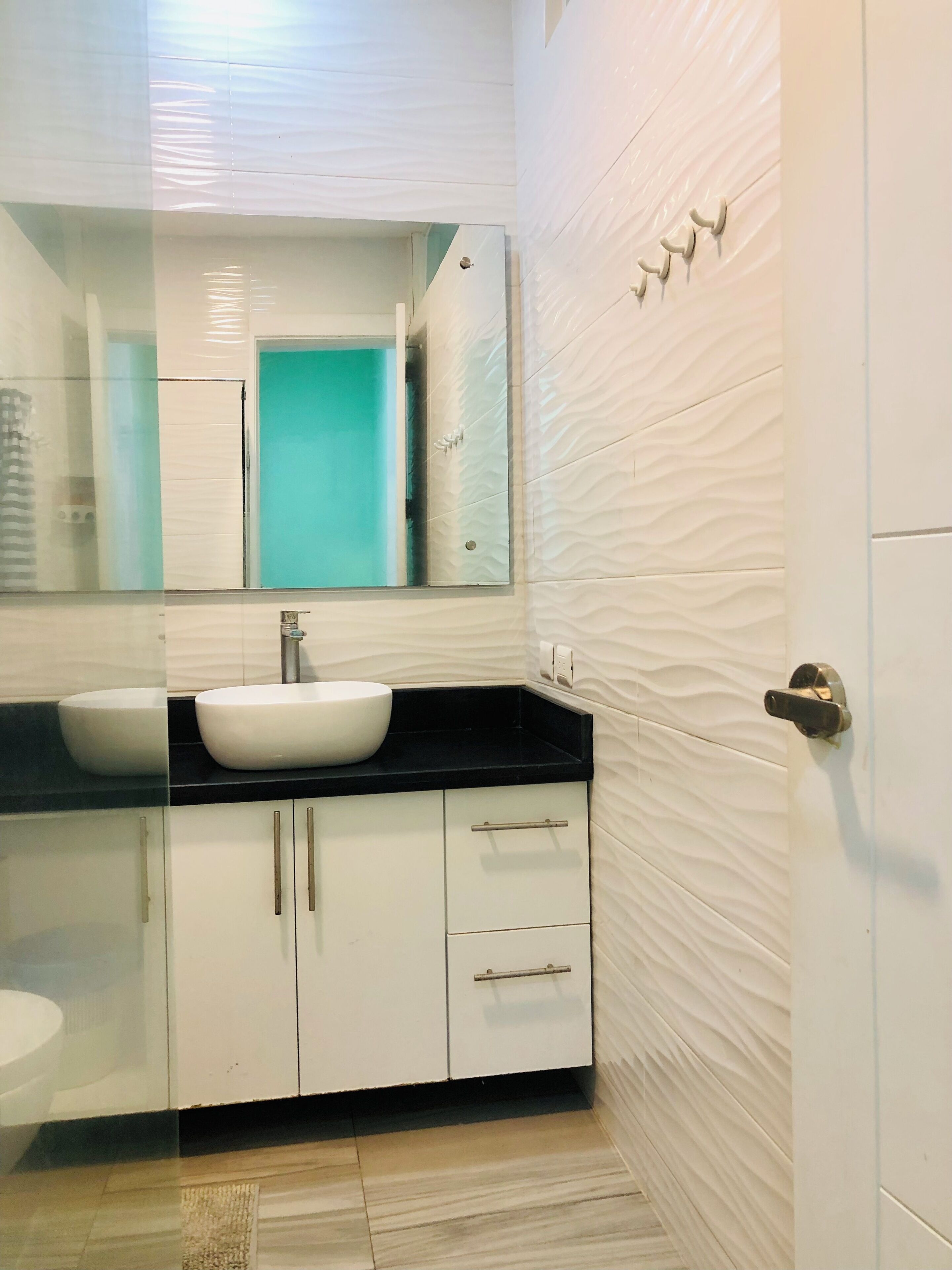 Photo - DUCASSI SUITE Sol Karibe SUITES STUDIOS TROPICANA Rooftop POOL WiFi Beach & SPA