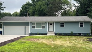Exterior - Modern Retreat Steps From Granite Peak Ski Lift (Wausau)