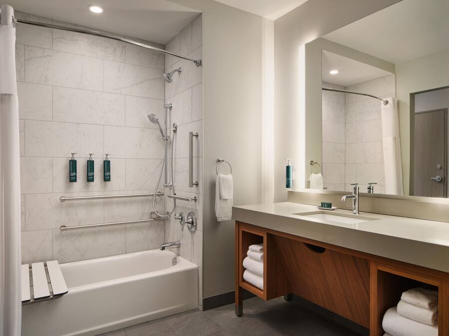 Bathroom shower