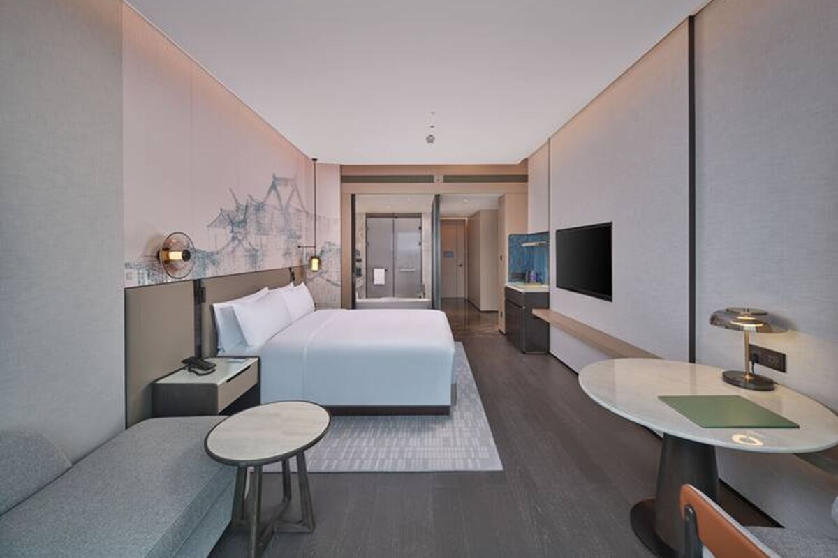 King Deluxe Room