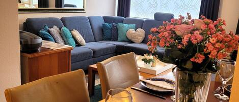 Apartment | Living room