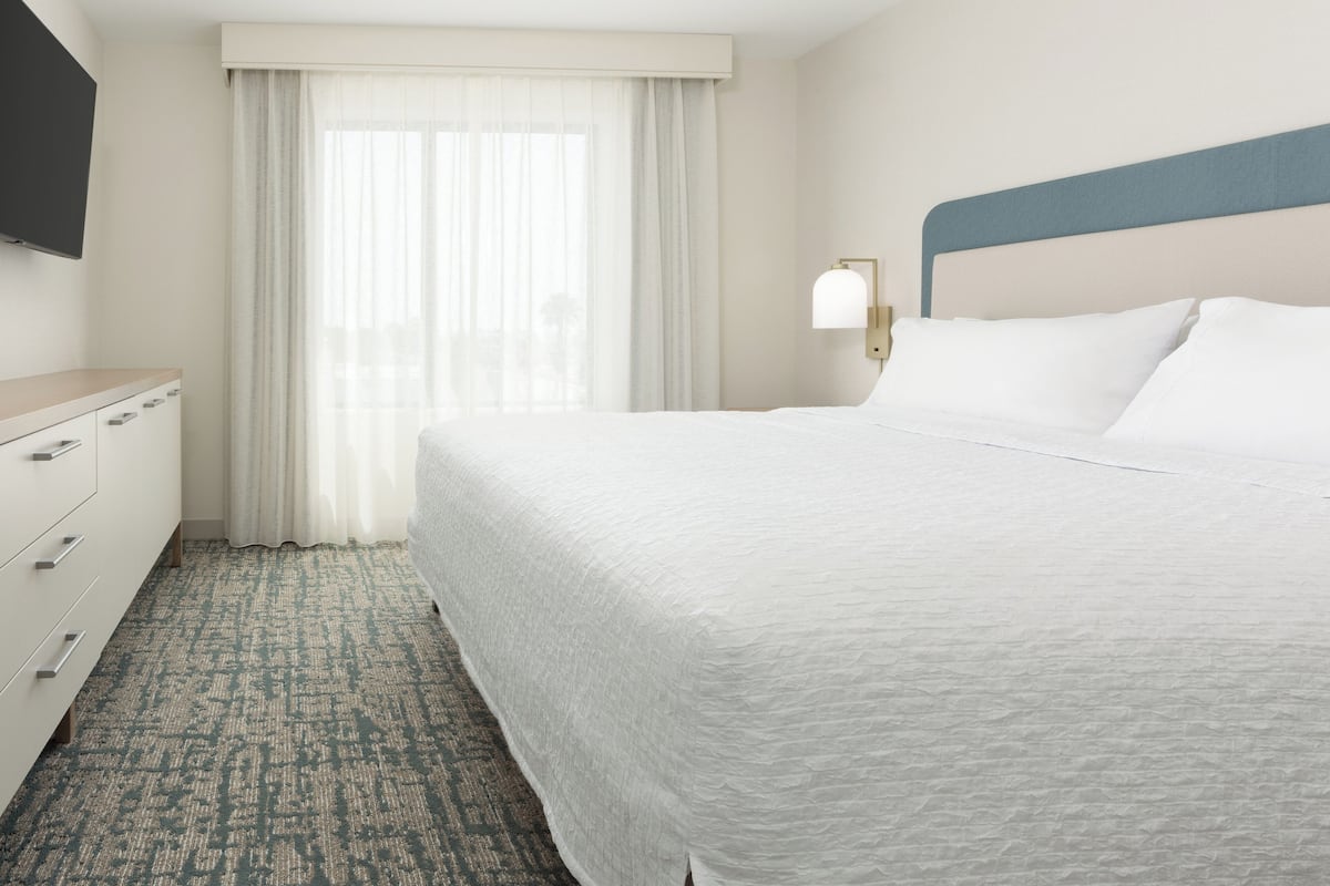 Suite, 1 Bedroom | Free WiFi