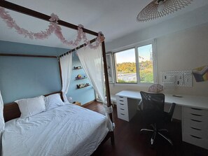 5 chambres, fer et planche à repasser, Wi-Fi gratuit, draps fournis