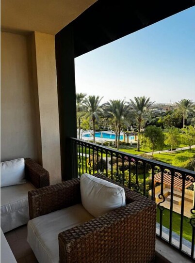 Marassi Catania 4BR  Pool View