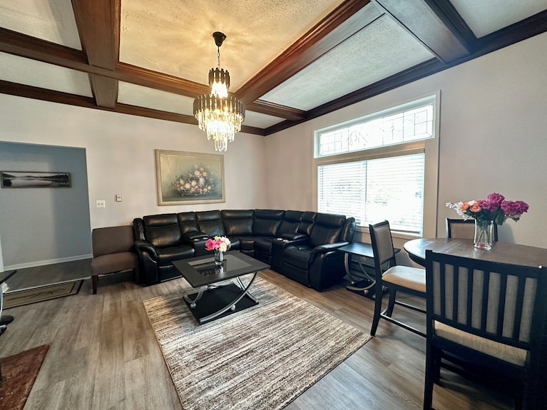 Charming Main-level Getaway - North Chicago, IL