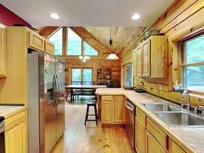 House (4 Bedrooms) | Property amenity - Keep Dreaming by Taylor Made Deep Creek (Oakland)