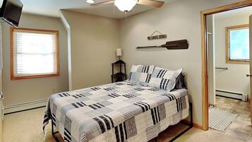 House (3 Bedrooms) | Property amenity