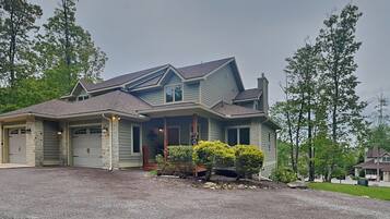 House (5 Bedrooms) | Property amenity