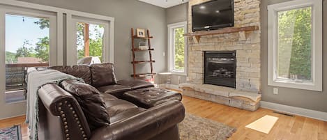 House (5 Bedrooms) | Front of property