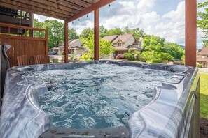 Nhà (5 Bedrooms) | Tiện nghi, dịch vụ nơi lưu trú