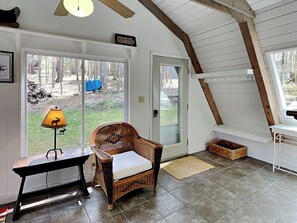 House (3 Bedrooms) | Property amenity