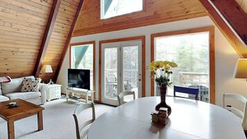 Nhà (3 Bedrooms) | Tiện nghi, dịch vụ nơi lưu trú