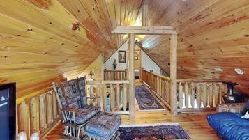House (2 Bedrooms) | Property amenity