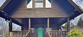 The Old World Chalet by Taylor Made Deep Creek