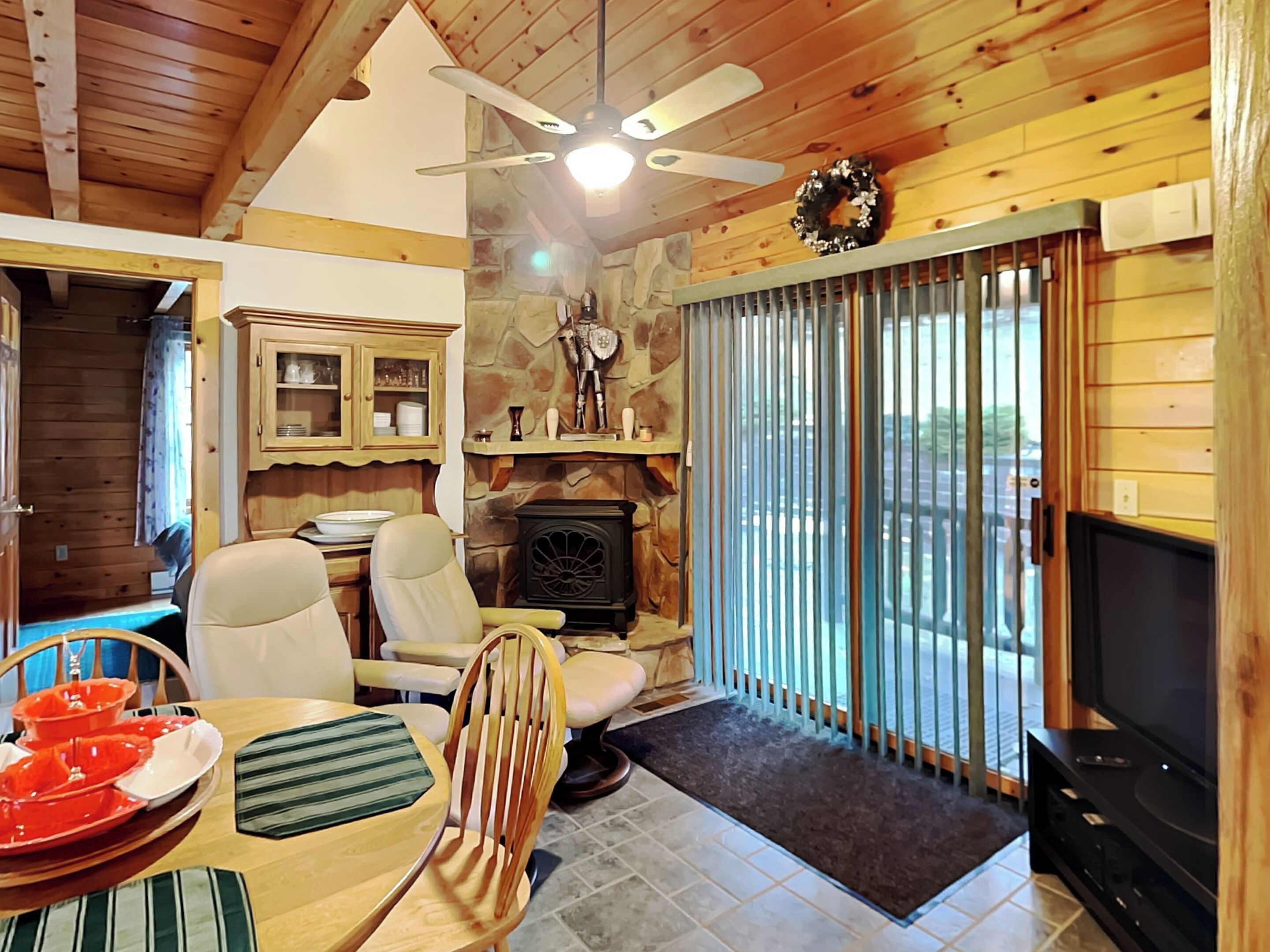 House (2 Bedrooms) | Property amenity