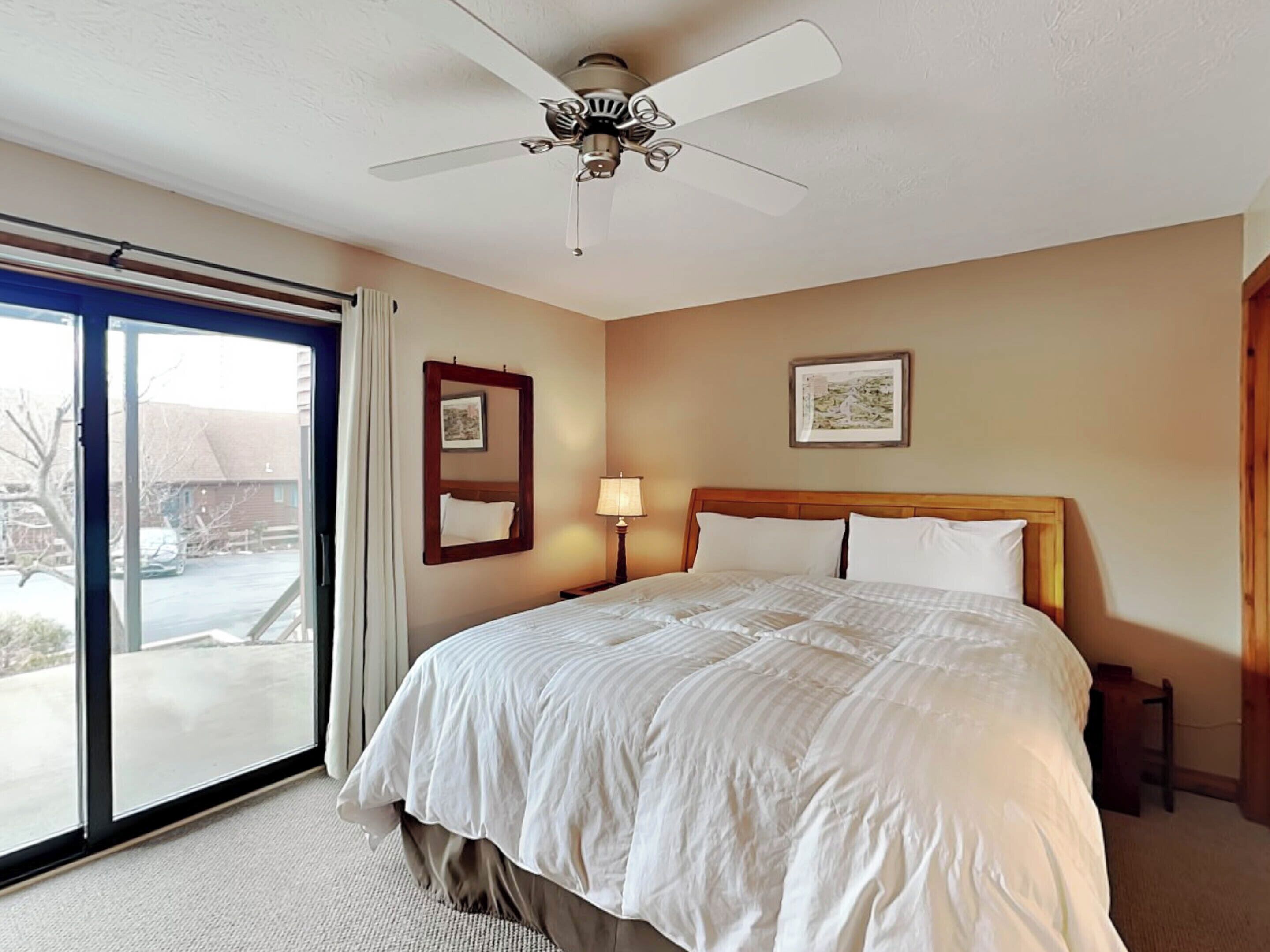 Studio (3 Bedrooms) | Property amenity