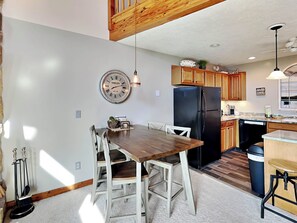Studio (3 Bedrooms) | Property amenity - Alpine Loft and Lake by Taylor Made Deep Creek (McHenry)