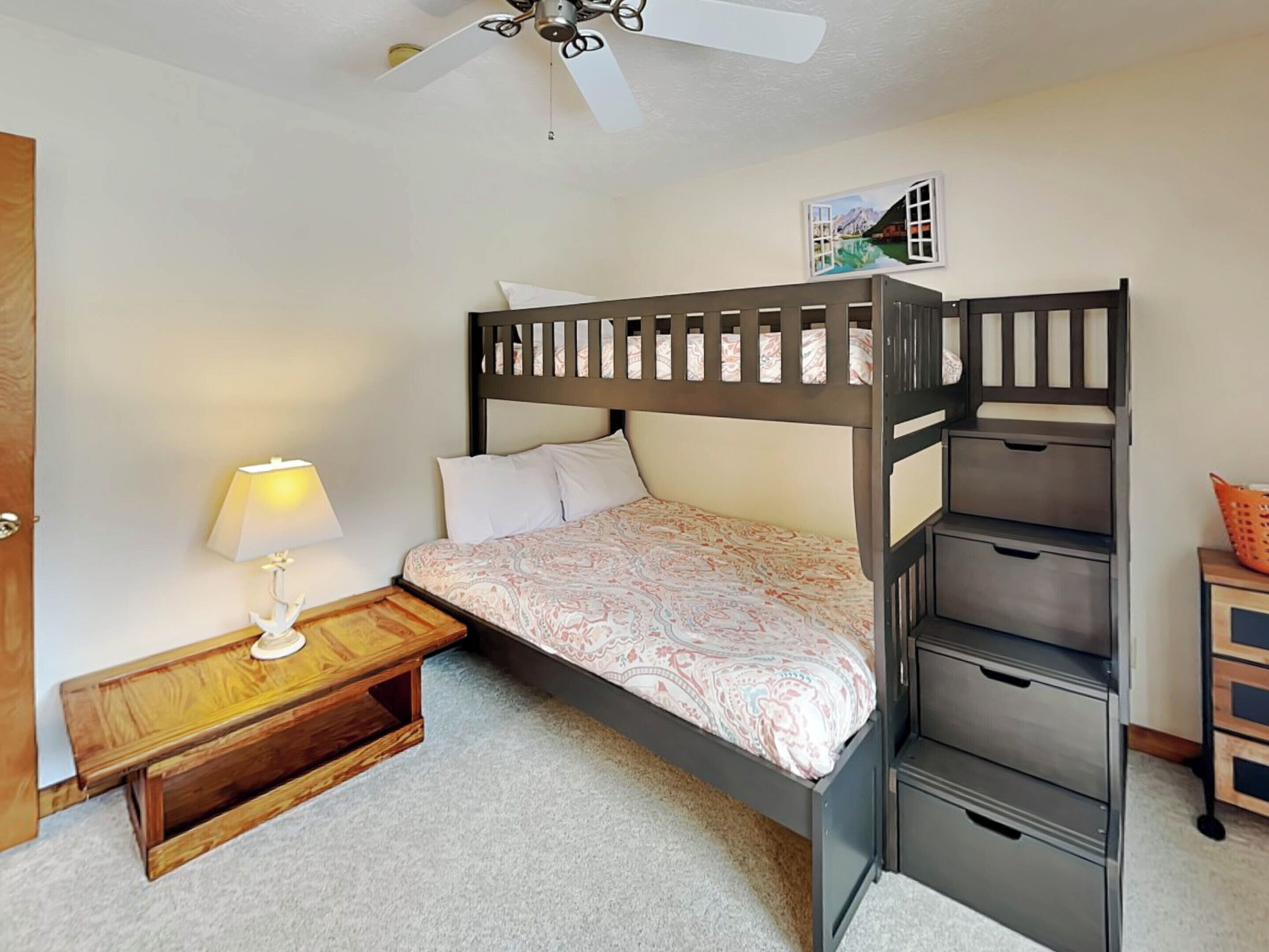開放式客房 (3 Bedrooms) | 住宿設施服務