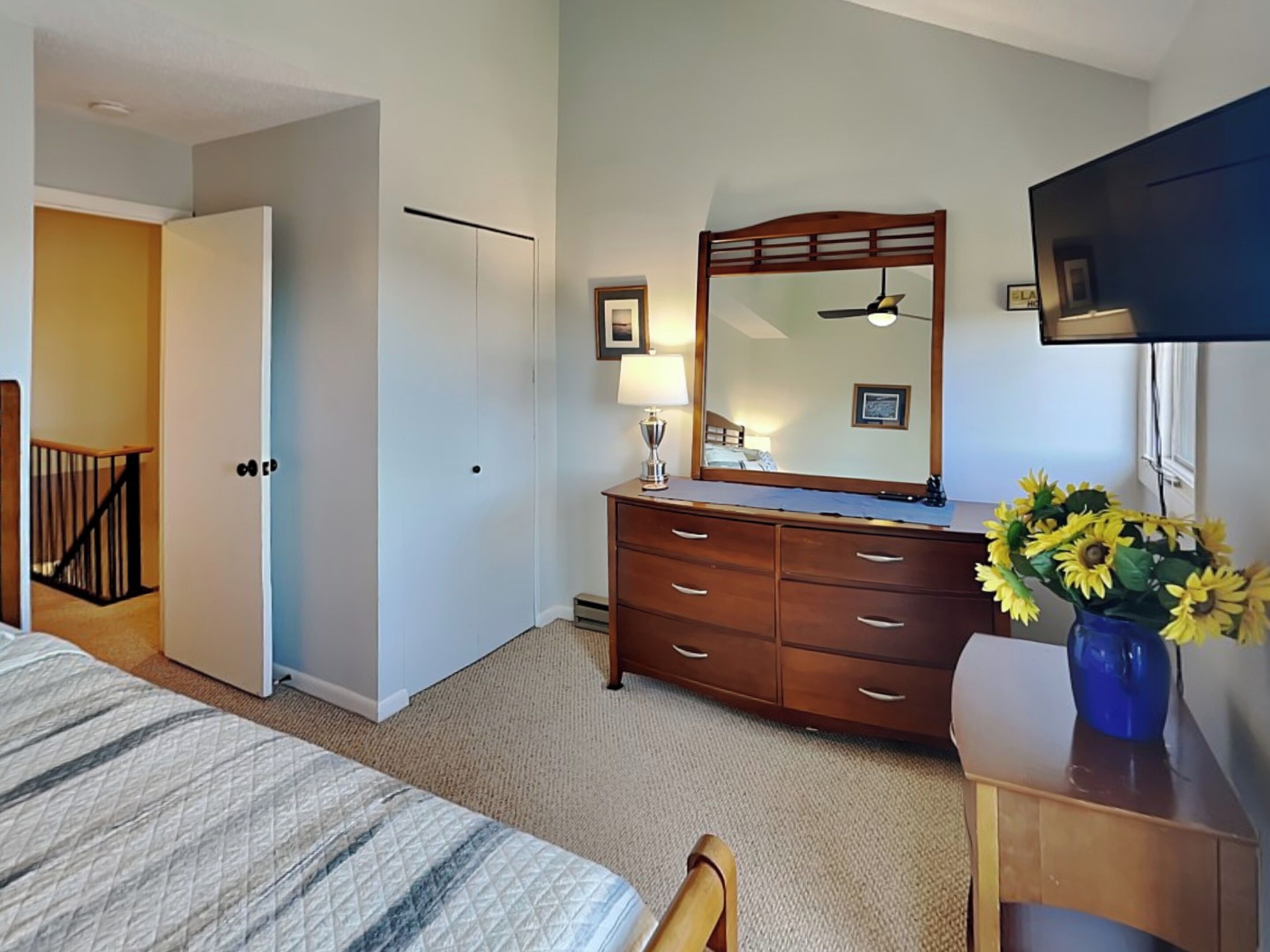 Studio (2 Bedrooms) | Property amenity